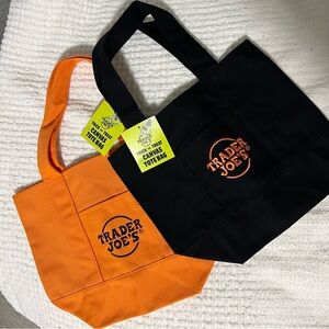 Trader Joe’s Mini Halloween Tote Bags Pack of 2 Black and Orange